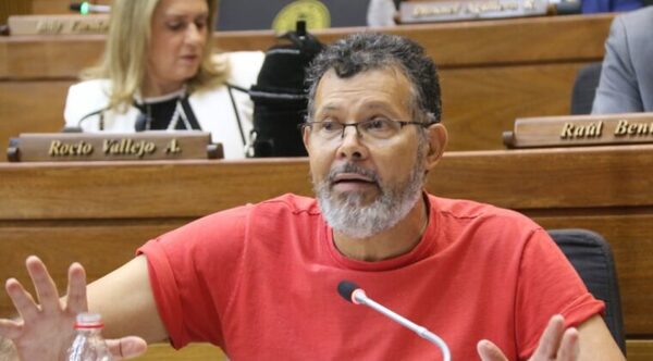 Sigue el desbande en Cruzada Nacional
