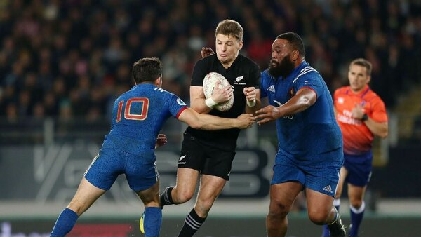 Versus / Arranca el Mundial de rugby con una final anticipada entre Francia y Nueva Zelanda