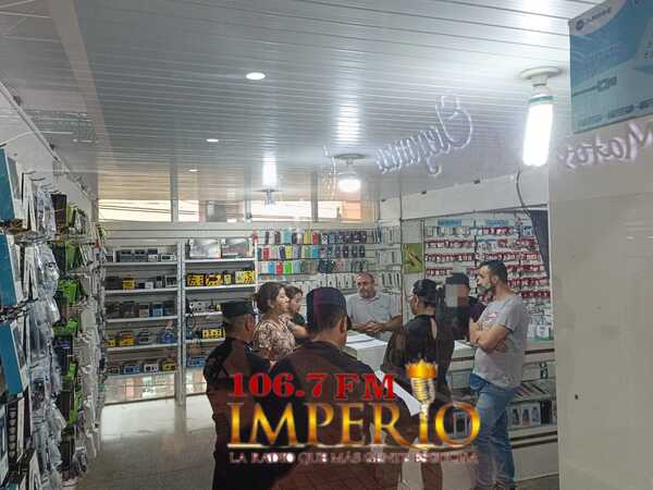 Comerciante libanés denunciado por acoso y violencia: Fiscalía solo incautó aparatos de DVR y lo citó para declarar - Radio Imperio 106.7 FM
