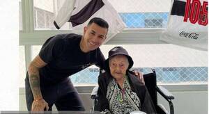 ¡Derlis González dio un alegrón a una hincha de 106 años!