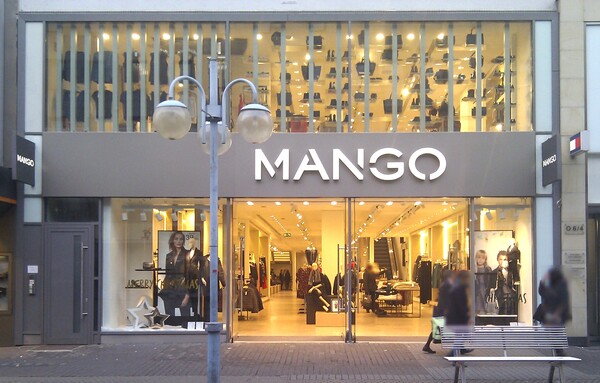 La espa帽ola Mango desembarca en California en el marco de su plan de expansi贸n en EEUU - Revista PLUS