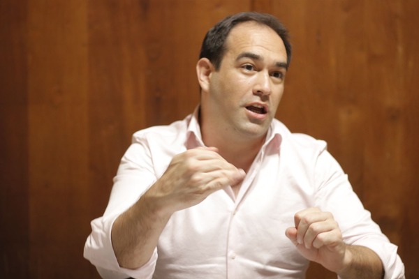 La informalidad y niveles de corrupción, los principales obstáculos que enfrenta el nuevo Gobierno, aseguran - ADN Digital