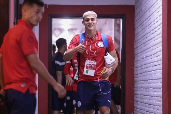 Versus / ¡Confirmado! Así será la formación de Paraguay ante Perú