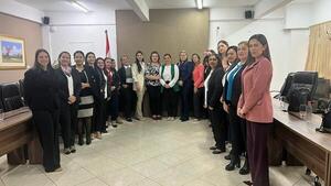 En Alto Paraná, Ministerio de la Mujer impulsa el fortalecimiento de los espacios seguros para mujeres