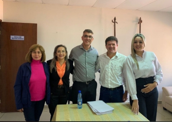 Tras intentar impedir trabajos en la línea internacional concejales visitaron al intendente