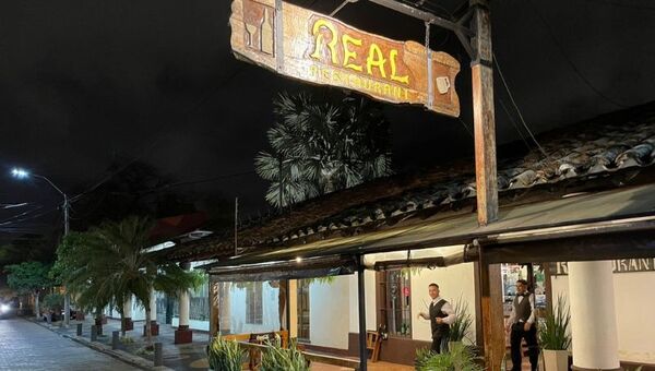 Experimentá el encanto colonial y la deliciosa cocina de Real Restaurante (está en Luque)
