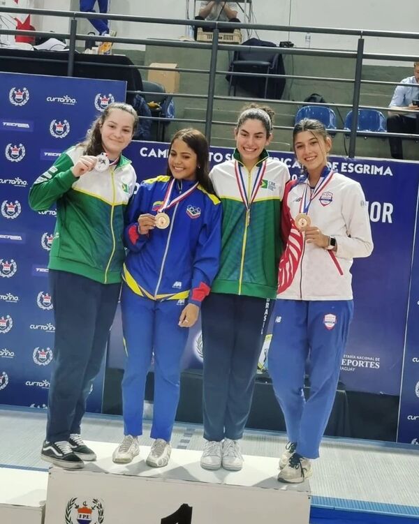 Janine Hanspach es primera compatriota que sube al podio en sudamericano de esgrima - La Tribuna
