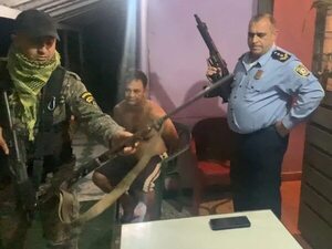 Comisario promete que asesinos de menor en Tavaí “no se van a escapar” - Policiales - ABC Color