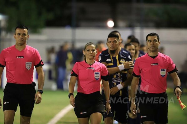 Versus / Los árbitros para la fecha 10 del torneo Clausura
