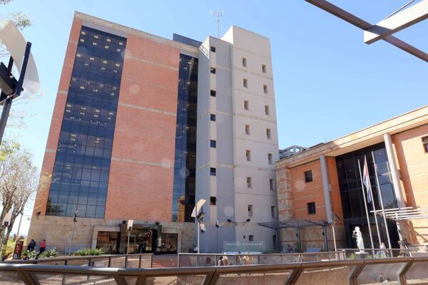 Recepción de carpetas para cargos en Guairá hasta el lunes 11