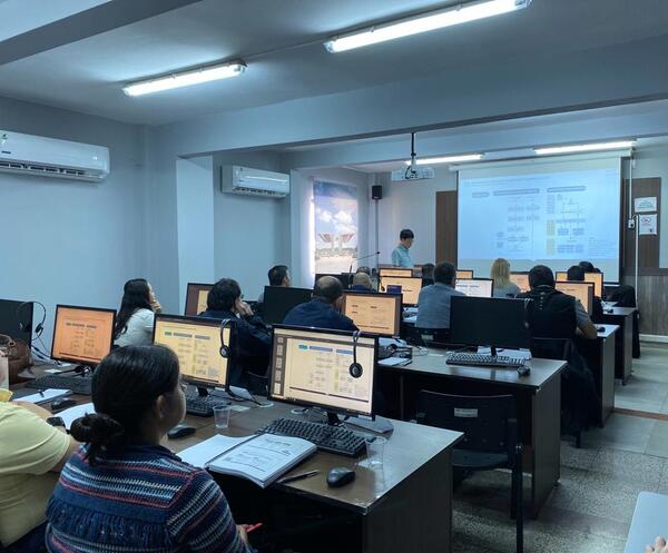 Funcionarios destacan espacio de capacitación sobre IA propuesto por MITIC