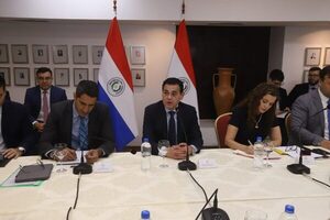 Paraguay reprueba medidas que agravan situación en la hidrovía y anuncia medidas a nivel Mercosur