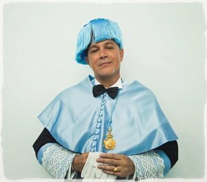Alejandro Sanz, doctor Honoris Causa por la Universidad de Cádiz - Gente - ABC Color
