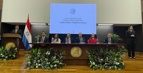 Liana Caballero asume miembro del directorio del BCP, enfatizando la importancia de la institucionalidad - MarketData