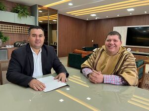 Gobernador presentó a otro secretario pero se resiste en presentar a su Secretario de Hacienda