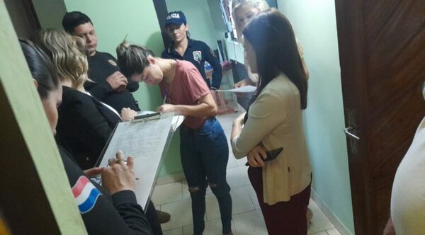 Más de 25 víctimas de estafadora: en un mes facturó G. 2.000 millones - Radio Imperio 106.7 FM