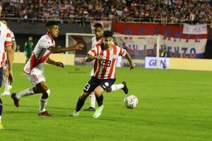 Versus / El mediocampista paraguayo que tiene como referente a Mathías Villasanti