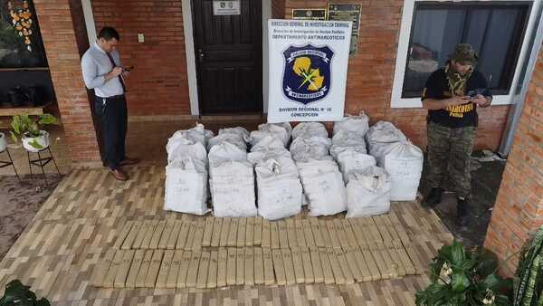 Antinarcóticos se incautan de 1.000 kg de marihuana