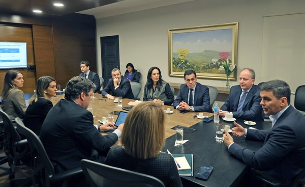 Diario HOY | Paraguay va al arbitraje por conflicto con Argentina