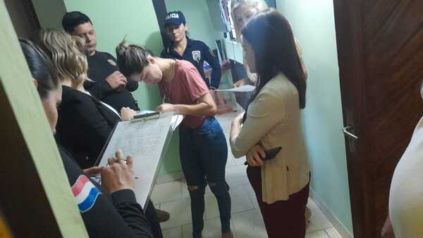Detenida en Capiatá habría estafado a 25 personas y en un mes “facturó” G. 2 mil millones - Megacadena