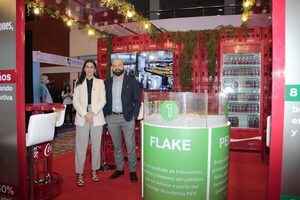 Coca-Cola Paresa con innovaci贸n y sostenibilidad en la Expo Capasu 2023 - Revista PLUS
