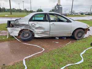 VEHÍCULOS PROTAGONIZARON GRAVE COLISIÓN SOBRE LA RUTA PY01 EN ENCARNACIÓN  - Itapúa Noticias