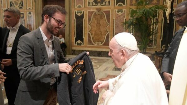 El Papa se reunió con jóvenes procedentes de Bélgica - Portal Digital Cáritas Universidad Católica