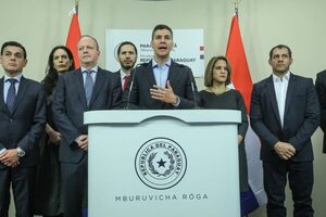 Peña anuncia demanda ante el Mercosur por retención en la hidrovía y rechaza peaje unilateral