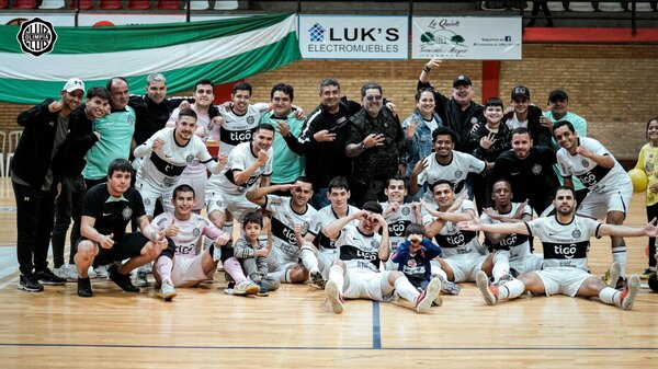 Versus / Olimpia remonta y es el primer gran finalista del torneo Clausura de la Liga Premium