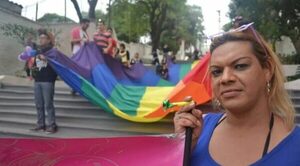 Revocan fallo judicial que cambiaba nombre de trans - Noticiero Paraguay