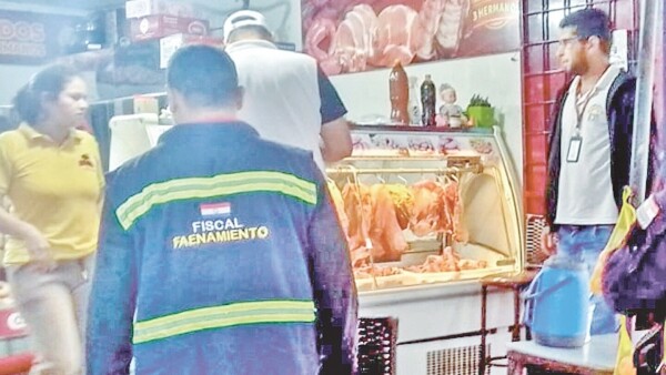 En CDE verifican carnicerías ante invasión de carne de contrabando