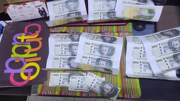 Itapúa: Desbaratan organización criminal dedicada a producir y hacer circular billetes no auténticos - Policiales - ABC Color