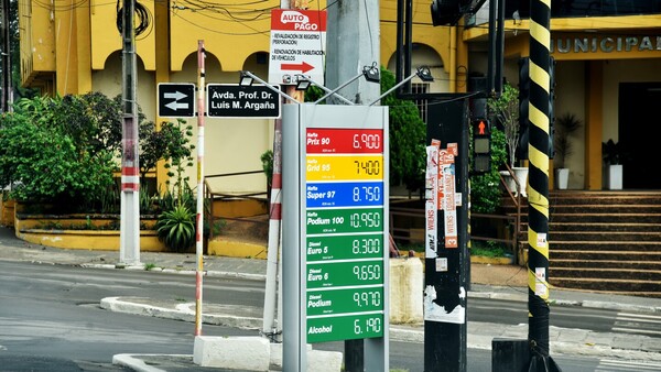 Emblemas privados concretan suba generalizada de los combustibles