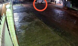 Dos motochorros asaltan a una joven y ledespojan de su moto en barrio Carolina – Diario TNPRESS
