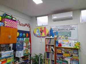 El aula hospitalaria brinda apoyo educativo a niños internados en el hospital regional