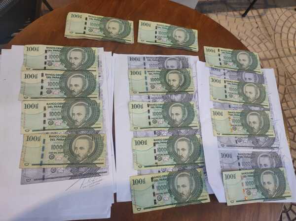 Diario HOY | Supuestos extorsionadores caen en entrega vigilada