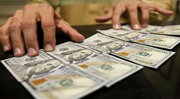 Dos personas detenidas en una causa de supuesta extorsión de USD 42 mil | 1000 Noticias