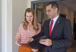 Tetã Rekuái ojerure mbojevy Covax-pe ha omboyke umi vacuna oguahẽva hi’ára riregua - .::Agencia IP::.
