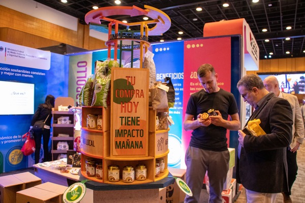 Expo Capasu: WWF-Paraguay presentó las “Islas Sostenibles” - trece