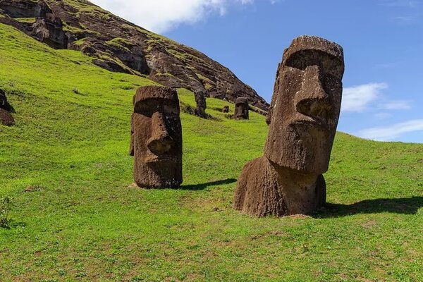 La remota Isla de Pascua volverá a tener vuelos diarios tras la pandemia - Mundo - ABC Color