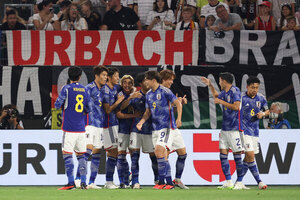 Versus / ¡Histórico! Japón goleó a una Alemania que multipilca sus dudas de cara a la Eurocopa