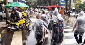La Nación / El “feriadão” en Brasil incrementó flujo en el comercio del Este, a pesar de la lluvia