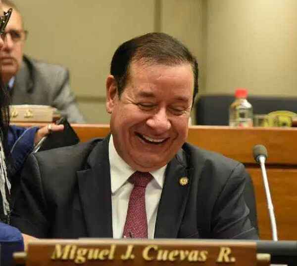 Defensa de Miguel Cuevas pide absolución y cuestiona a fiscal