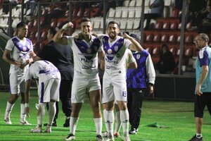 Ameliano fue letal y goleó en su casa a General Caballero JLM | 1000 Noticias