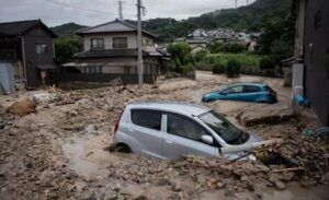 Al menos 3 muertos por lluvias récord que han provocado inundaciones en noreste de Japón - Mundo - ABC Color