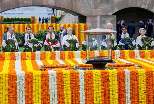 Los líderes del G20 rinden tributo a mahatma Gandhi con una ofrenda floral - Mundo - ABC Color