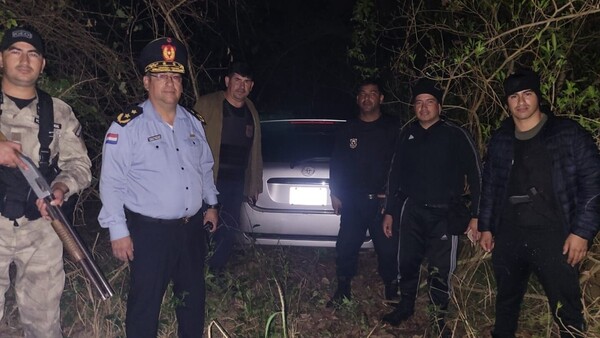 Policía recupera vehículos hurtados y detiene a un hombre en Atyrá