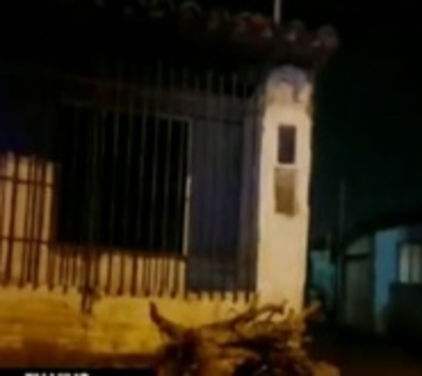Adictos invadieron una vivienda en MRA - Paraguay.com