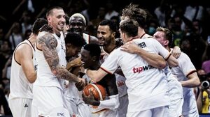 Versus / Alemania somete a Serbia y levanta su primer título mundial de Básquet