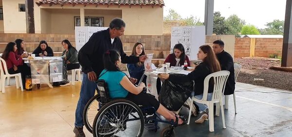 Elecciones municipales en Santa Rita: tranquilo inicio de votación - ABC en el Este - ABC Color